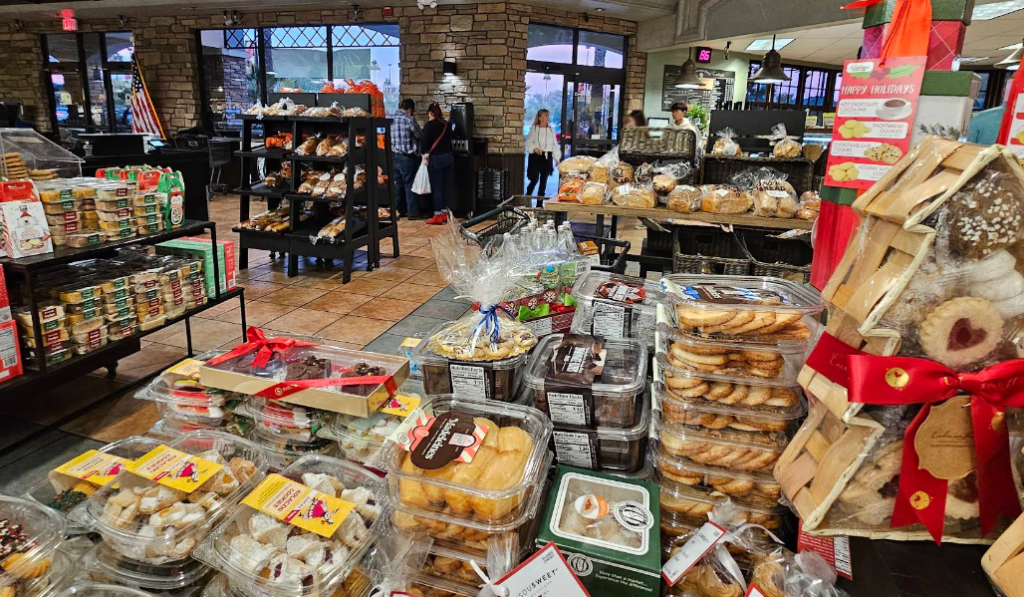 The Shoppes at Casa Paloma in Chandler, AZ